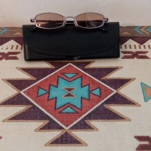 Guess Purple Sunglasses With Black Case